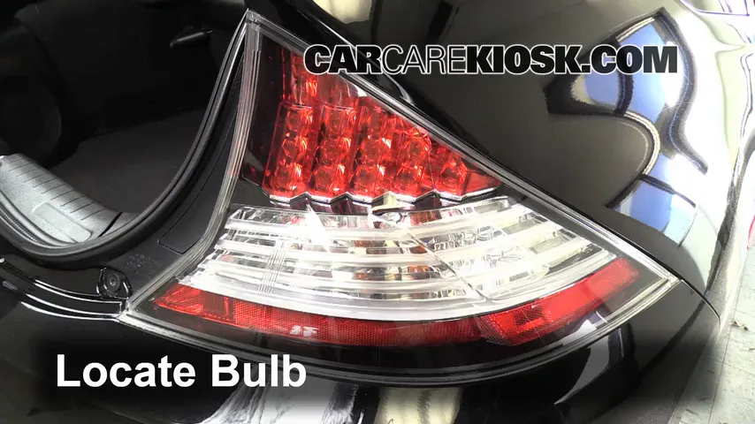 2011 Honda CR-Z EX 1.5L 4 Cyl. Lights